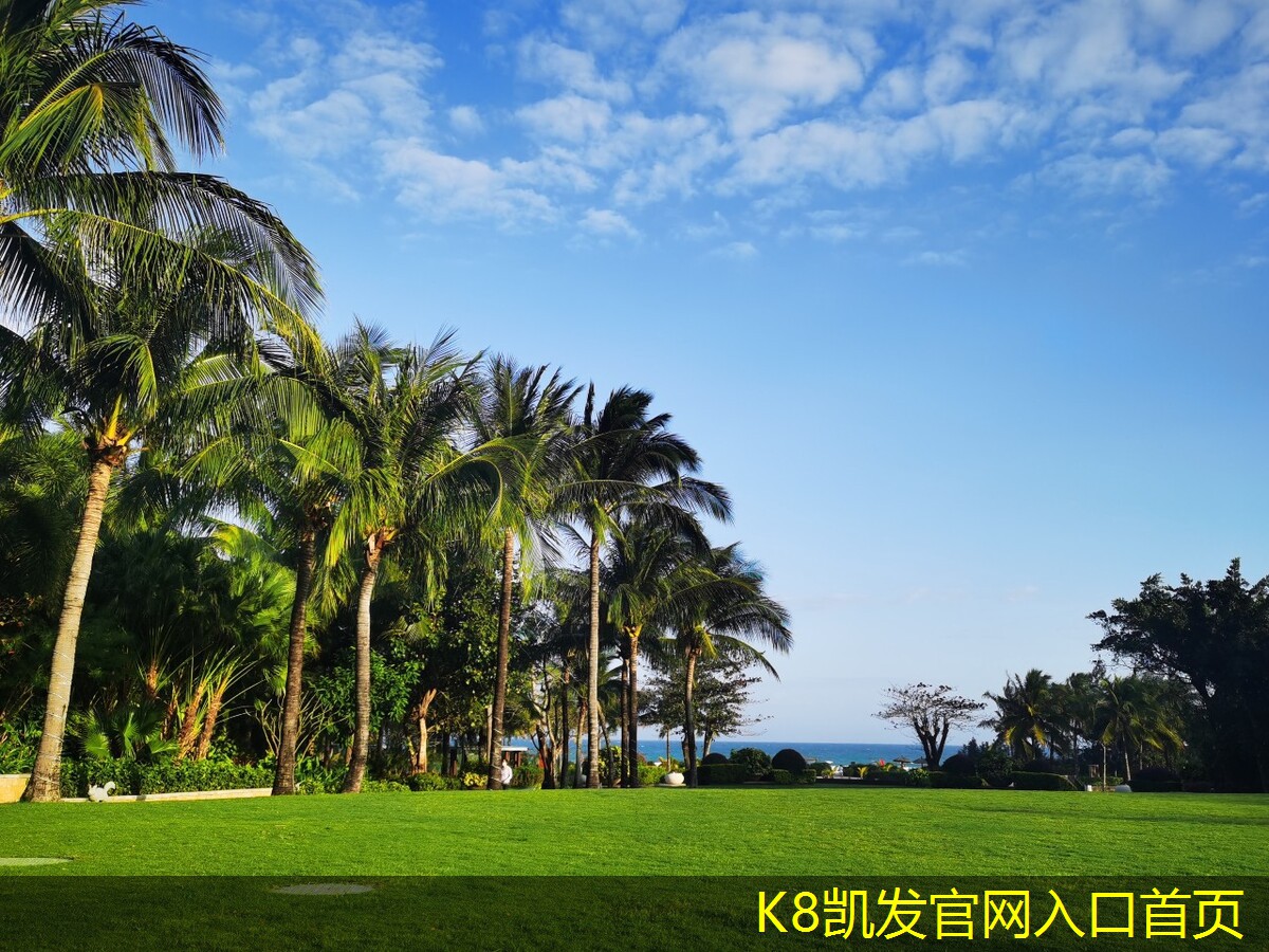 選擇混凝土護(hù)欄時(shí)需要考慮的因素